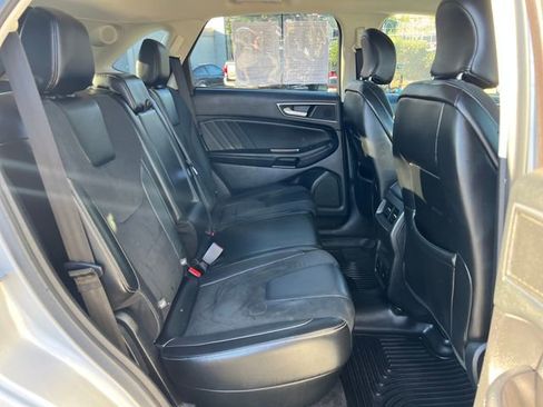 Used 2016 Ford Edge Sport w/ Technology Package image 12