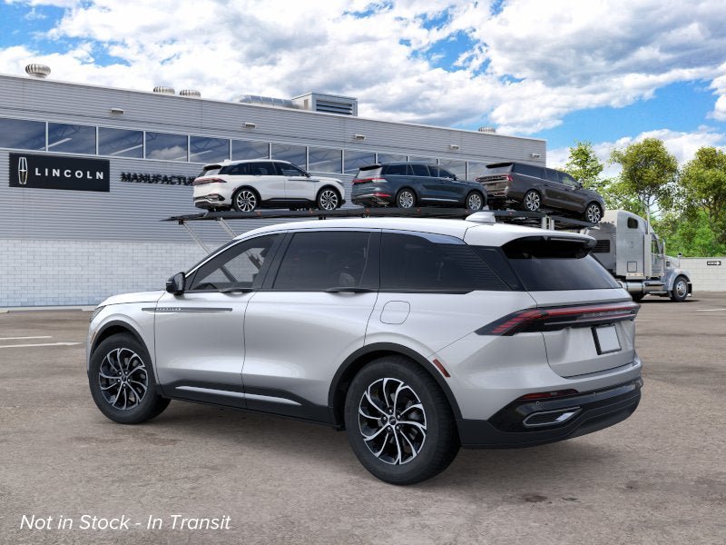 New 2026 Lincoln Nautilus Premier AWD/4WD image 4