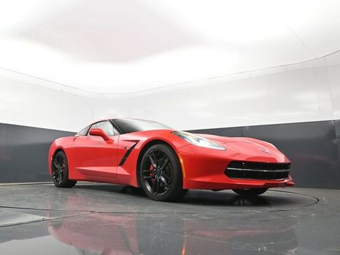 Used 2019 Chevrolet Corvette Stingray Coupe w/ 2LT Preferred Equipment Group RWD image 26