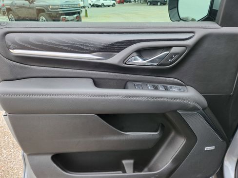 Used 2024 GMC Yukon Denali w/ Advanced Technology Package image 20