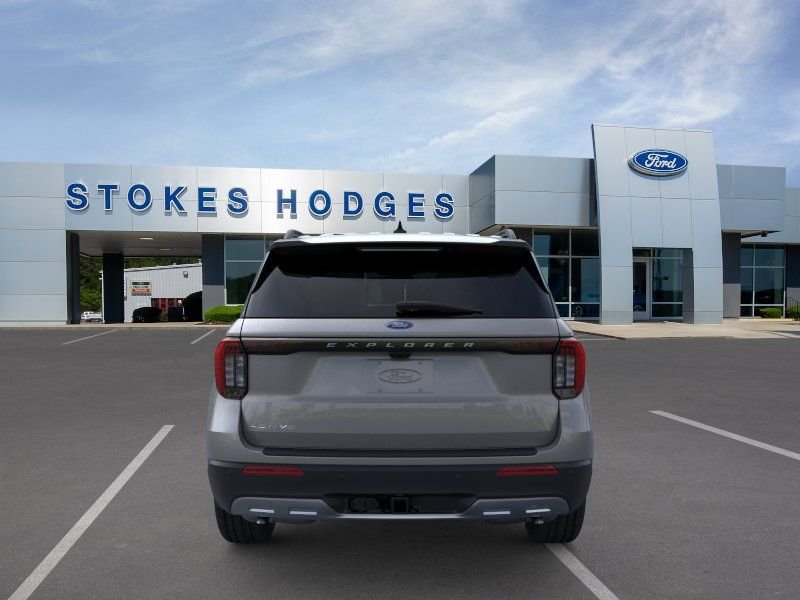 New 2026 Ford Explorer Active w/ Active Comfort Package RWD image 32