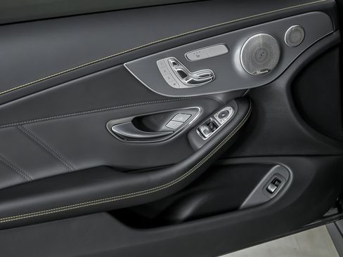 Used 2023 Mercedes-Benz C 63 AMG S w/ AMG Aerodynamics Package image 18