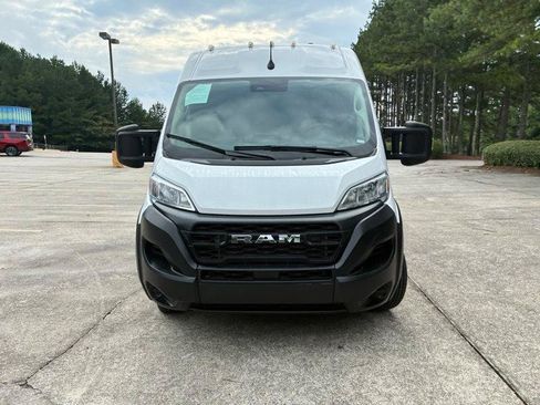 Used 2023 RAM ProMaster 2500 FWD image 11