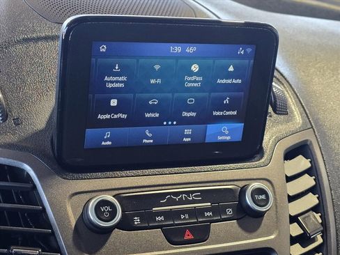 Used 2022 Ford Transit Connect XLT image 21