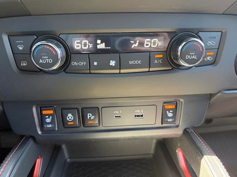 Certified 2024 Nissan Frontier PRO-4X w/ Pro Convenience Package AWD/4WD image 21