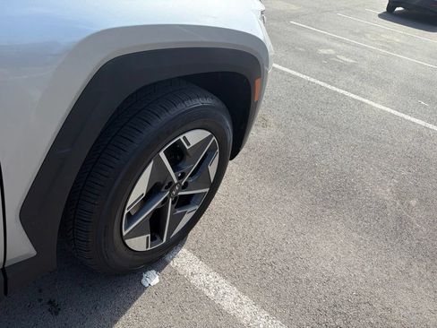 Used 2025 Hyundai Tucson SEL AWD/4WD image 22