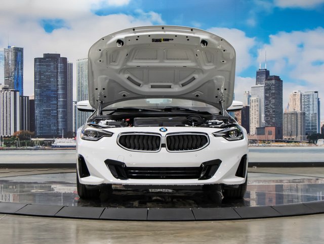 Used 2026 BMW 230i xDrive Coupe w/ Convenience Package AWD/4WD image 4