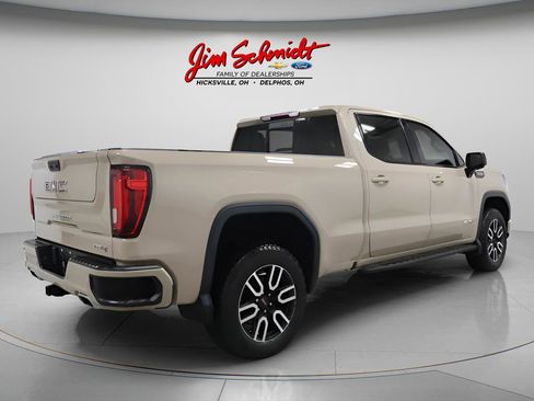 Used 2023 GMC Sierra 1500 AT4 w/ AT4 Preferred Package image 6