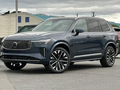 New 2026 Volvo XC90 B6 Plus w/ Protection Package