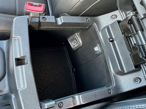 Used 2021 Jeep Wrangler Unlimited Sahara image 24