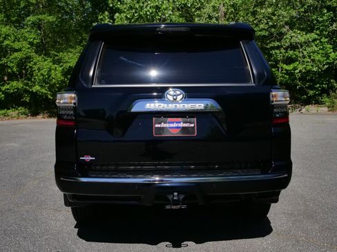 Used 2023 Toyota 4Runner Limited AWD/4WD image 20