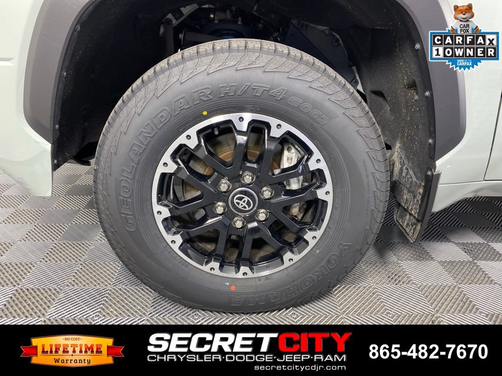 Used 2025 Toyota Tundra SR5 w/ TRD Off-Road Package AWD/4WD image 9