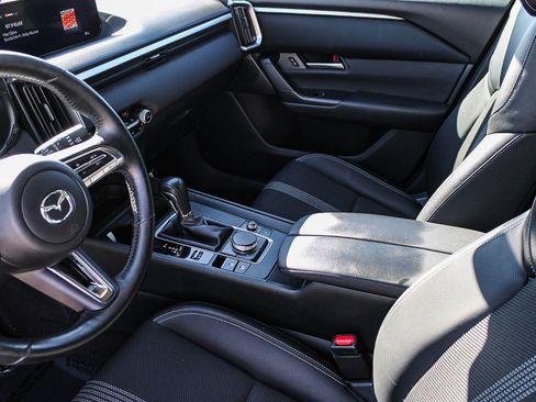 Used 2023 MAZDA CX-50 2.5 S w/ Cargo Package image 18