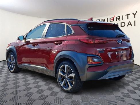 Used 2021 Hyundai Kona Limited w/ Cargo Package image 6