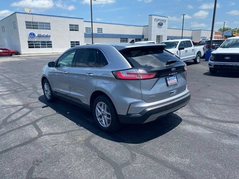 Used 2023 Ford Edge SEL AWD/4WD image 3