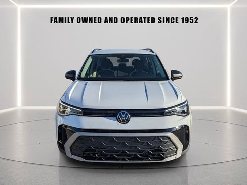 Certified 2025 Volkswagen Taos S image 6