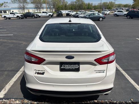 Used 2013 Ford Fusion Titanium FWD image 4