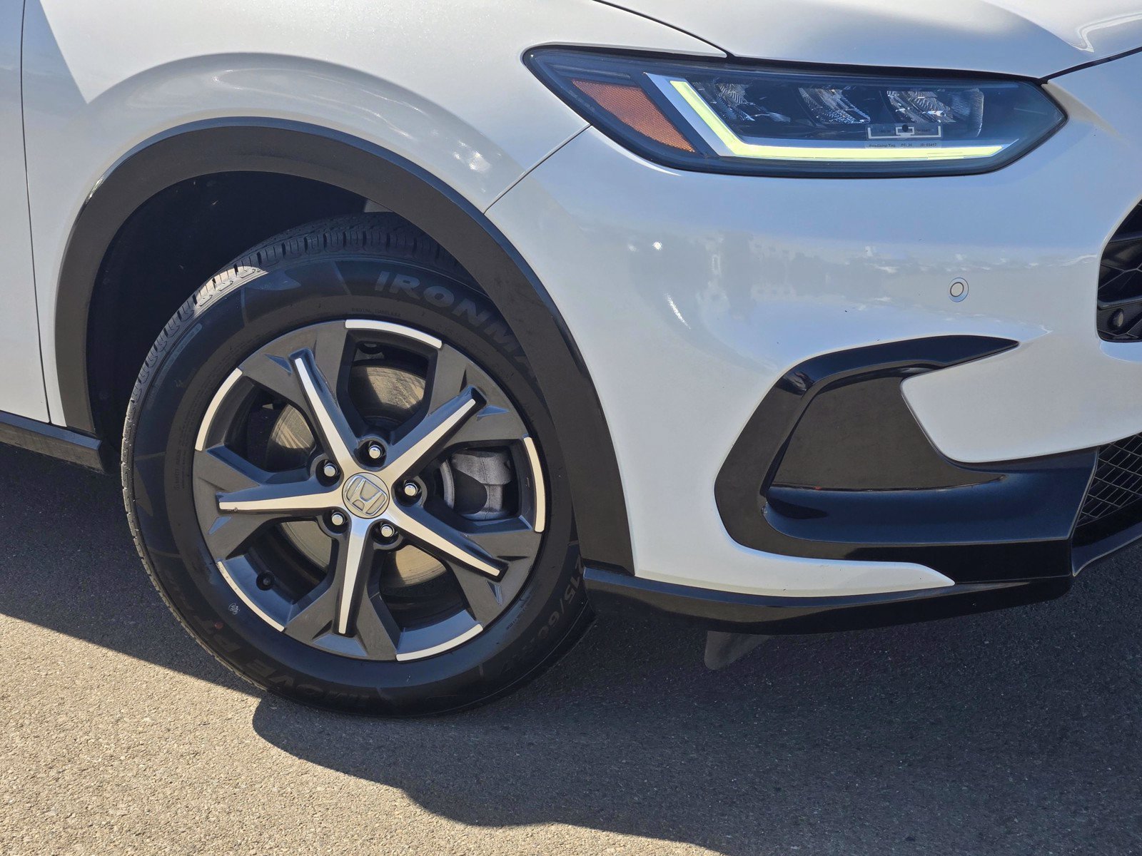 Certified 2024 Honda HR-V EX-L image 9