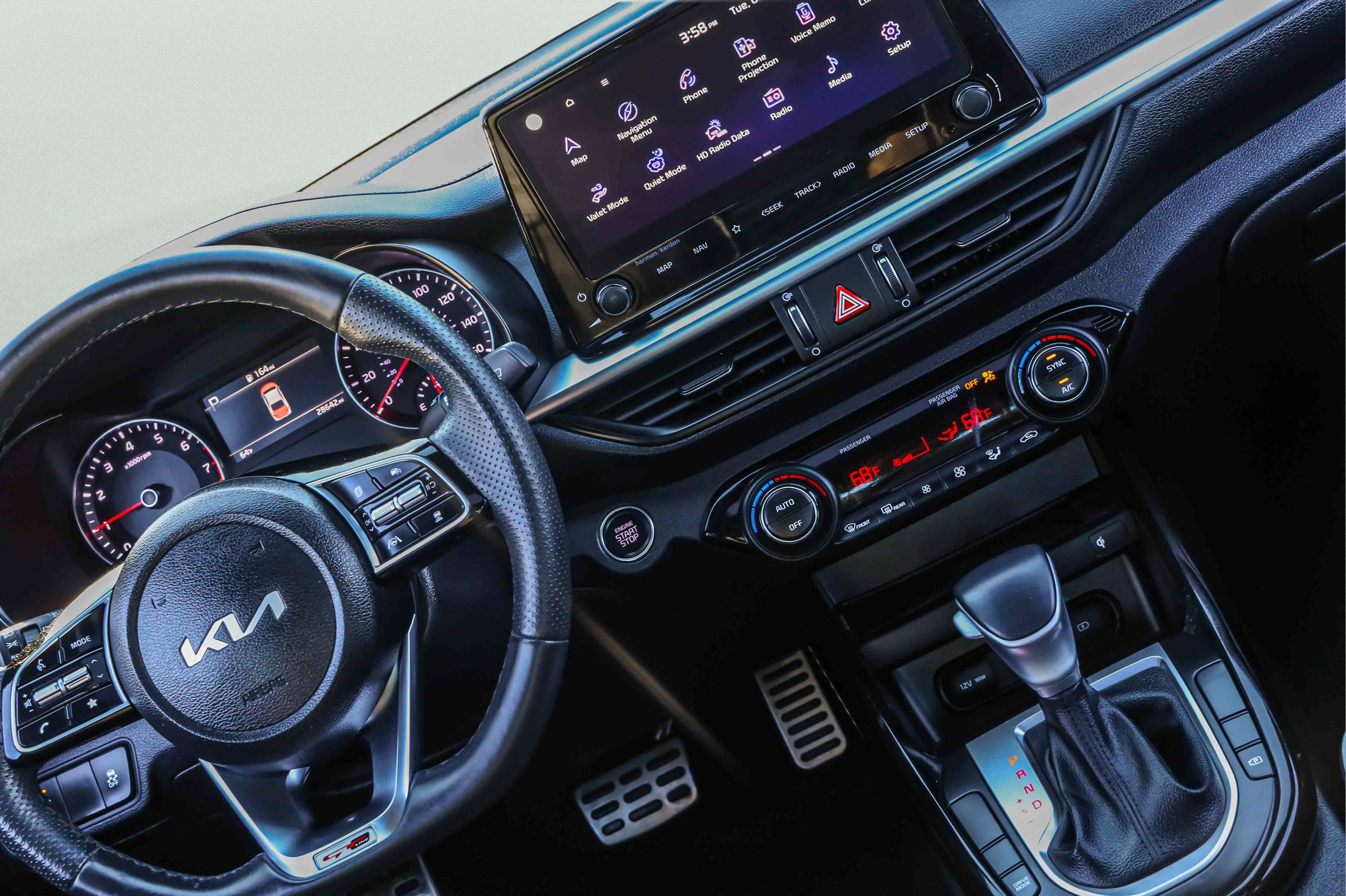 Certified 2023 Kia Forte GT-Line w/ GT-Line Premium Package FWD image 19
