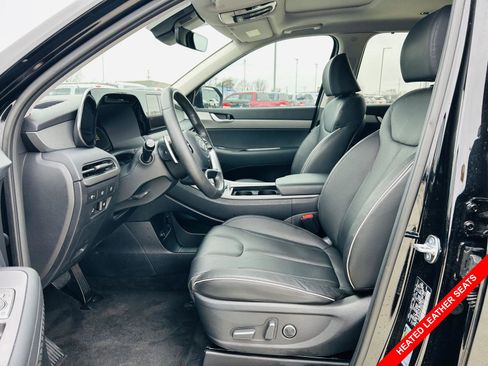 Used 2025 Hyundai Palisade XRT image 3
