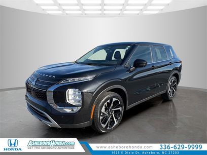 Used 2023 Mitsubishi Outlander SE