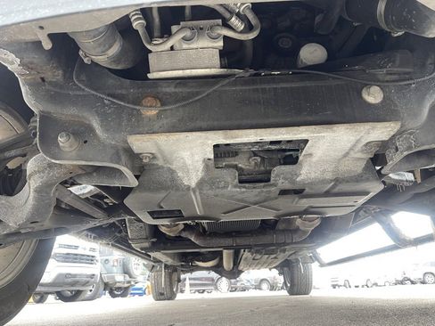 Used 2017 Ford F150 Platinum w/ Equipment Group 701A Luxury image 14