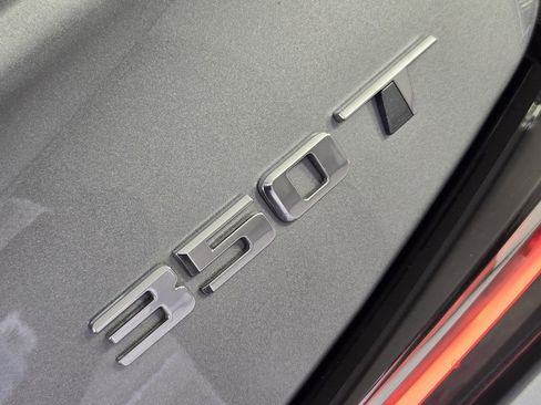 Used 2024 Cadillac XT4 Sport image 13