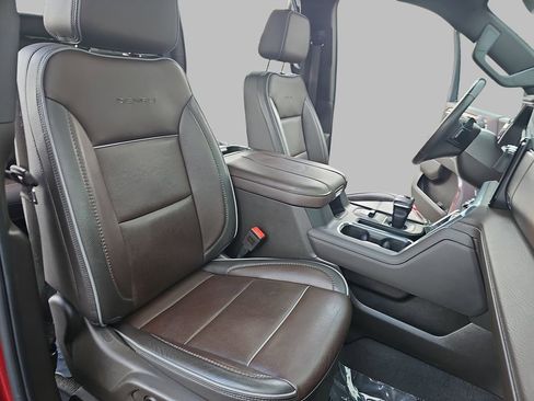 Certified 2023 GMC Sierra 1500 Denali image 10