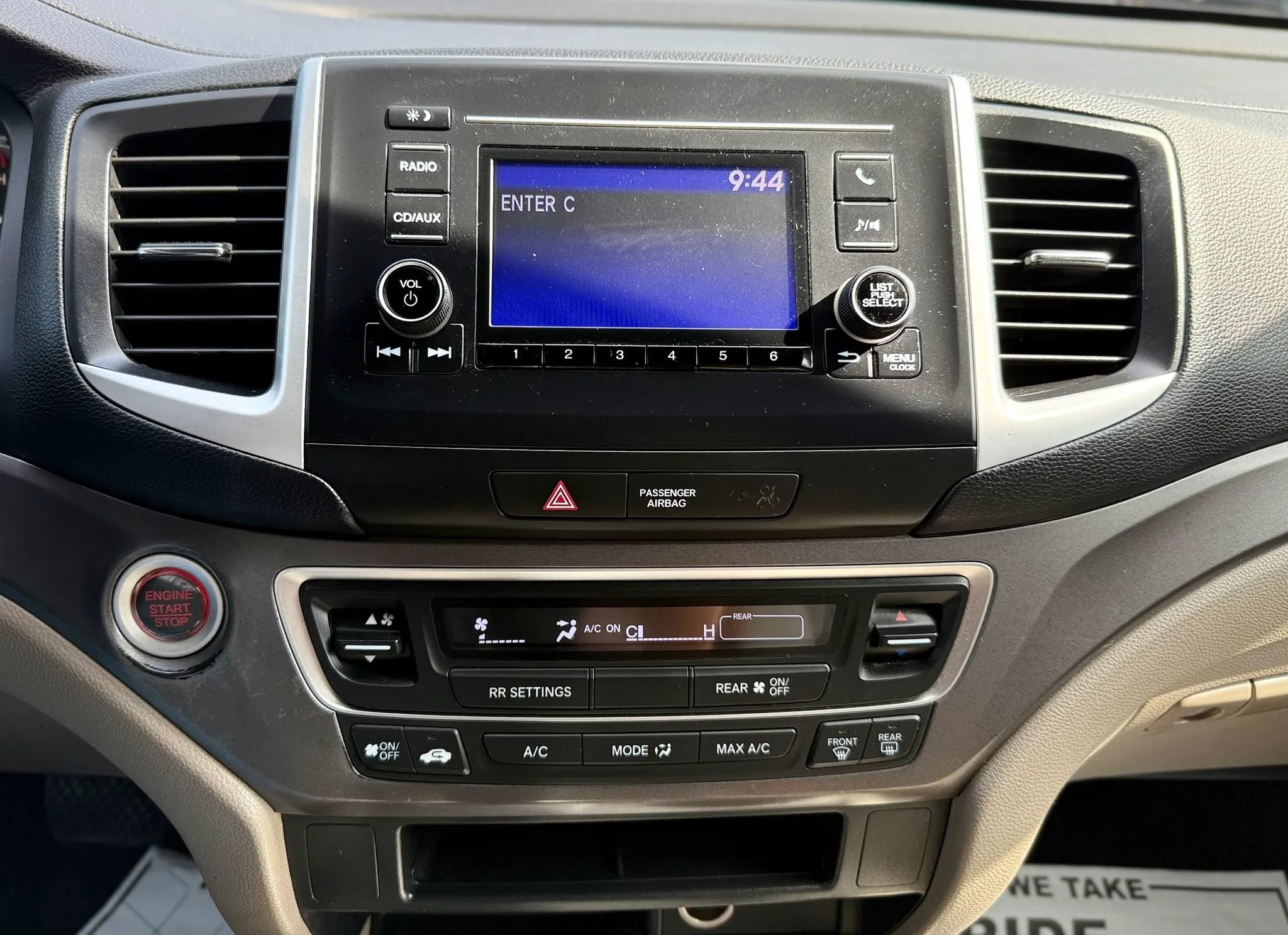Used 2016 Honda Pilot LX image 15
