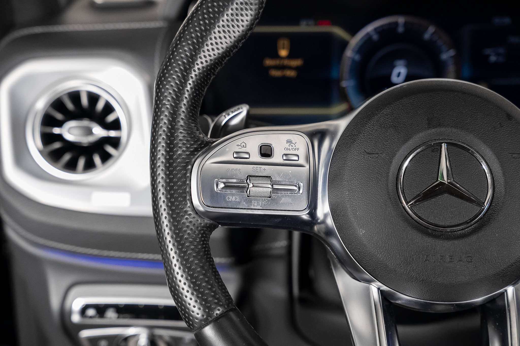 Used 2024 Mercedes-Benz G 63 AMG 4MATIC image 46