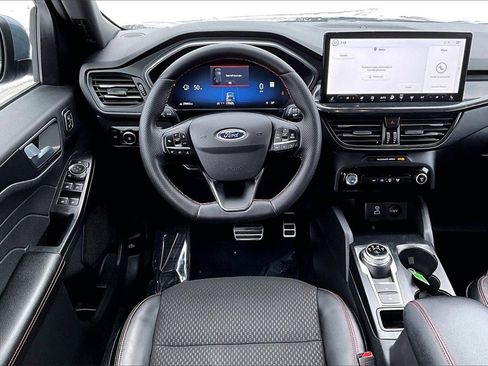 Certified 2023 Ford Escape ST-Line Select w/ Tech Pack #2 image 5