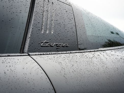 Used 2022 Porsche 911 Targa 4S AWD/4WD image 30