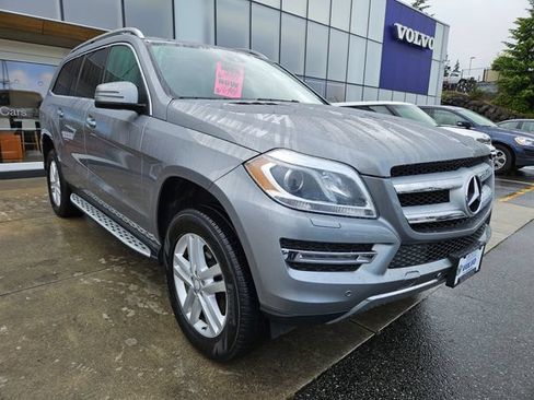 Used 2015 Mercedes-Benz GL 450 4MATIC image 3
