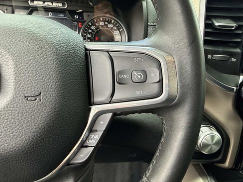 Used 2022 RAM 1500 Laramie image 28