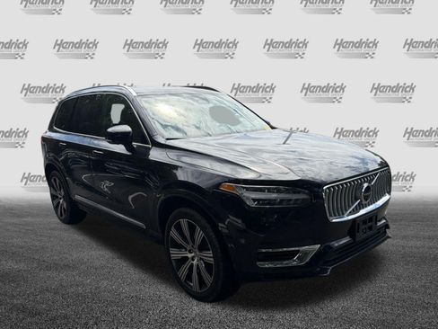 Used 2025 Volvo XC90 T8 Plus w/ Protection Package Premier AWD/4WD image 2