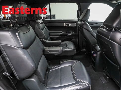 Used 2020 Ford Explorer ST image 23