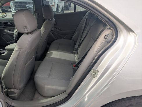 Used 2014 Chevrolet Malibu LS image 24