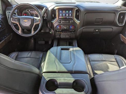 Used 2021 Chevrolet Silverado 1500 High Country image 16