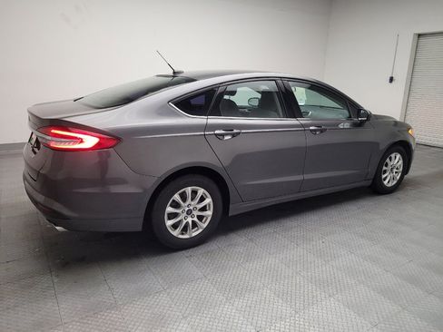 Used 2018 Ford Fusion S image 10