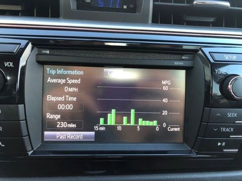 Used 2014 Toyota Corolla LE image 50