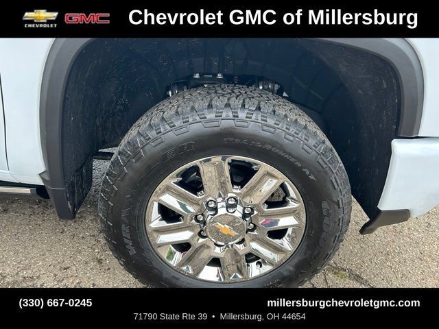 New 2026 Chevrolet Silverado 2500 High Country w/ High Country Premium Package AWD/4WD image 12