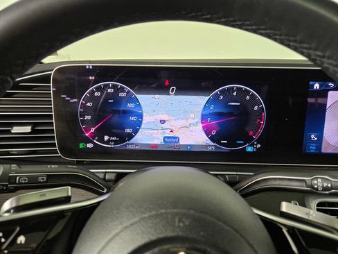 Used 2024 Mercedes-Benz GLE 350 4MATIC image 37
