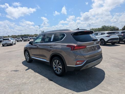Used 2020 Hyundai Santa Fe SEL w/ Convenience + Premium Package FWD image 6