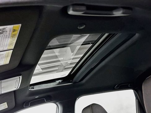 Used 2024 Honda CR-V Sport image 18