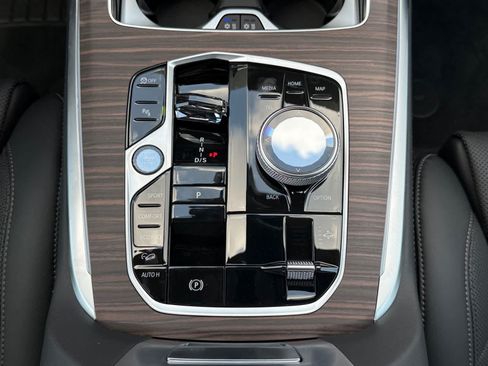 New 2027 BMW X7 xDrive40i w/ Executive Package AWD/4WD image 27