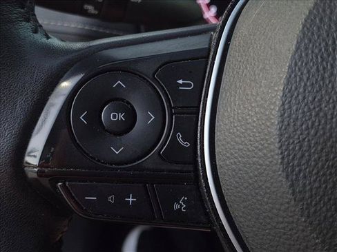 Used 2023 Toyota RAV4 XLE Premium FWD image 14