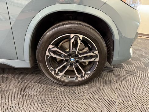 Used 2025 BMW X1 xDrive28i w/ M Sport Package AWD/4WD image 22