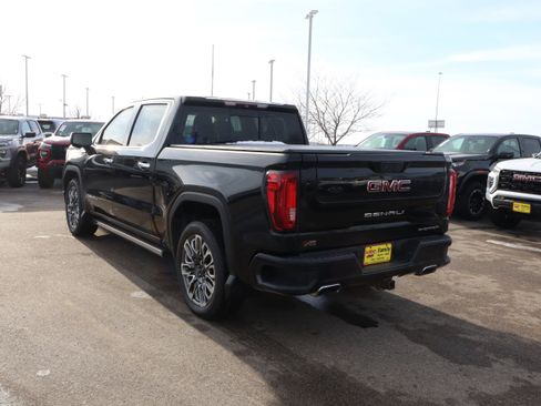 Used 2019 GMC Sierra 1500 Denali w/ Denali Carbonpro Edition image 5