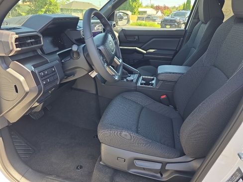 New 2026 Toyota 4Runner SR5 RWD image 15