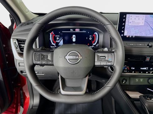 New 2026 Nissan Rogue Platinum image 12